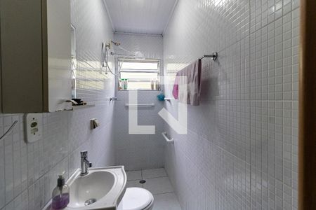 Casa à venda com 100m², 4 quartos e 1 vagaBanheiro da Casa 1