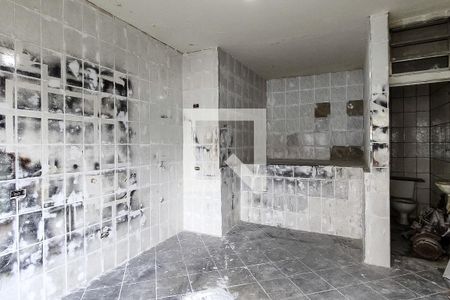 Casa à venda com 100m², 4 quartos e 1 vagaGaragem 