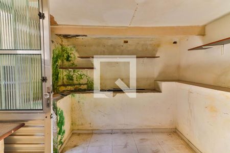 Casa à venda com 235m², 4 quartos e 3 vagas Casa à venda com 235m², 4 quartos e 3 vagasDeposito