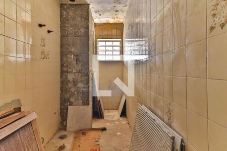 Casa à venda com 235m², 4 quartos e 3 vagas Casa à venda com 235m², 4 quartos e 3 vagasBanheiro Social