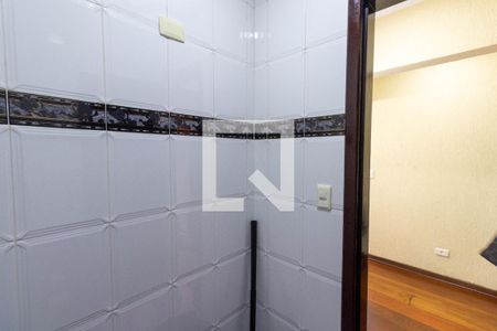 Casa à venda com 256m², 4 quartos e 6 vagasBanheiro 4