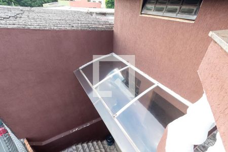 Casa à venda com 256m², 4 quartos e 6 vagasEscada