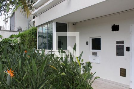 Apartamento à venda com 45m², 1 quarto e 1 vagaFachada e portaria