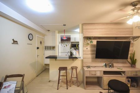 Sala de apartamento para alugar com 2 quartos, 50m² em Parque Reboucas, São Paulo