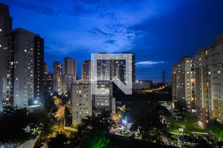 Vista de apartamento para alugar com 2 quartos, 50m² em Parque Reboucas, São Paulo