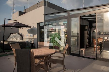 Apartamento para alugar com 315m², 3 quartos e 2 vagas Apartamento para alugar com 315m², 3 quartos e 2 vagasCobertura - Terraço e piscina