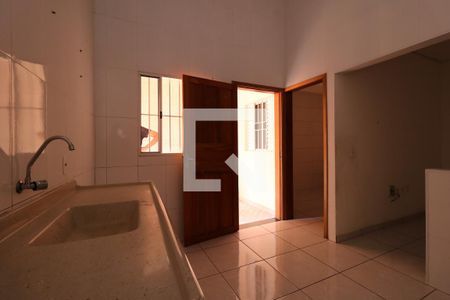 Casa para alugar com 80m², 2 quartos e 1 vagaCozinha
