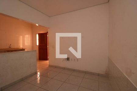 Sala de casa para alugar com 2 quartos, 80m² em Jardim do Estádio, Santo André
