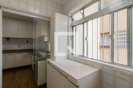 Apartamento para alugar com 76m², 3 quartos e 1 vagaÁrea de Serviço