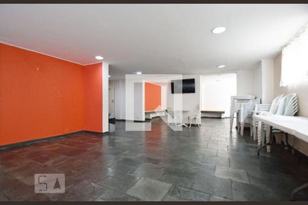 Apartamento para alugar com 76m², 3 quartos e 1 vagaÁrea Comum - Salão de Festas