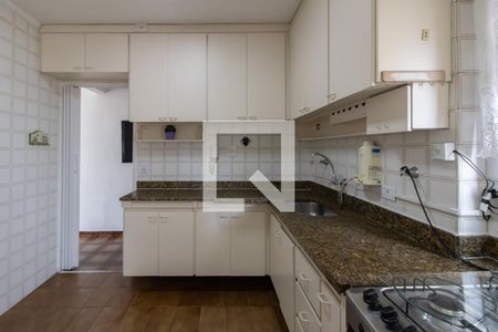 Cozinha de apartamento para alugar com 3 quartos, 76m² em Camargos, Guarulhos
