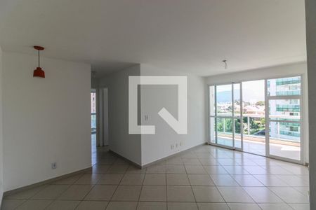 Sala de apartamento para alugar com 2 quartos, 70m² em Recreio dos Bandeirantes, Rio de Janeiro