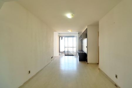 Sala de apartamento para alugar com 2 quartos, 74m² em Parque das Nações, Santo André
