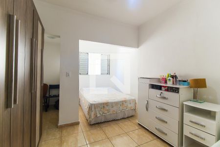 Quarto 1 de casa à venda com 3 quartos, 68m² em Vila Carmosina, São Paulo
