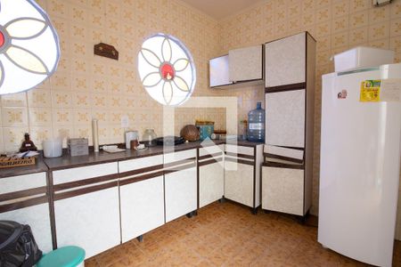 Casa à venda com 258m², 4 quartos e 4 vagasCozinha