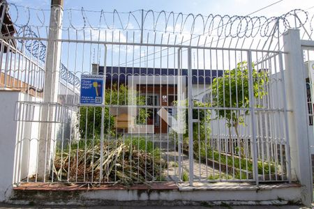 Casa à venda com 258m², 4 quartos e 4 vagasFachada