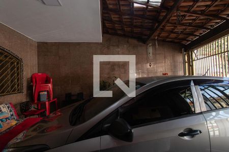 Casa à venda com 101m², 4 quartos e 2 vagasGaragem