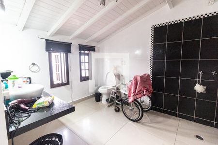 Casa de condomínio para alugar com 400m², 4 quartos e 4 vagas Casa de condomínio para alugar com 400m², 4 quartos e 4 vagasSuíte