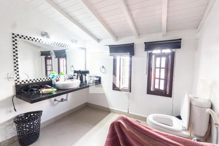 Casa de condomínio para alugar com 400m², 4 quartos e 4 vagas Casa de condomínio para alugar com 400m², 4 quartos e 4 vagasSuíte