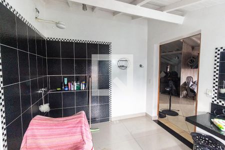 Casa de condomínio para alugar com 400m², 4 quartos e 4 vagas Casa de condomínio para alugar com 400m², 4 quartos e 4 vagasSuíte