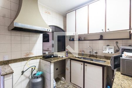 Casa de condomínio para alugar com 400m², 4 quartos e 4 vagas Casa de condomínio para alugar com 400m², 4 quartos e 4 vagasCozinha