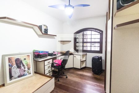 Casa de condomínio para alugar com 400m², 4 quartos e 4 vagas Casa de condomínio para alugar com 400m², 4 quartos e 4 vagasQuarto 1