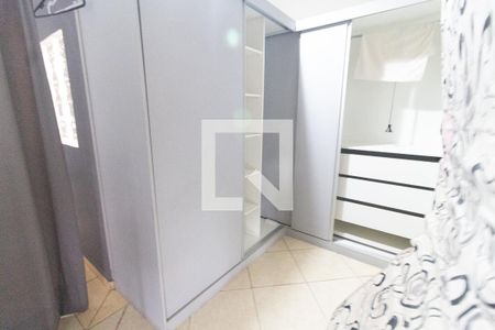 Casa de condomínio para alugar com 400m², 4 quartos e 4 vagas Casa de condomínio para alugar com 400m², 4 quartos e 4 vagasDetalhe