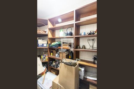 Casa de condomínio para alugar com 400m², 4 quartos e 4 vagas Casa de condomínio para alugar com 400m², 4 quartos e 4 vagasDespensa