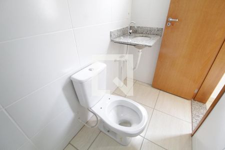 Apartamento para alugar com 61m², 2 quartos e 1 vagaBanheiro do Quarto 2