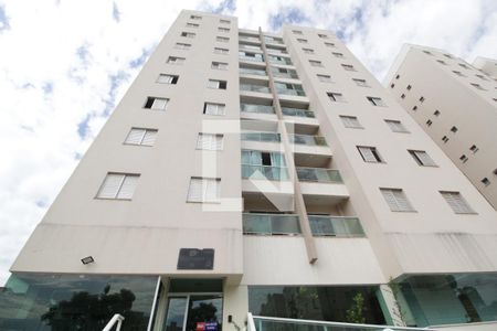 Apartamento para alugar com 61m², 2 quartos e 1 vagaFachada