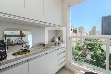 Sacada de apartamento à venda com 2 quartos, 54m² em Consolação, São Paulo