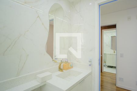 Apartamento à venda com 82m², 2 quartos e 2 vagasBanheiro da Suíte