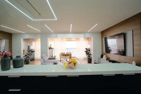 Apartamento à venda com 82m², 2 quartos e 2 vagasCozinha e Área de Serviço