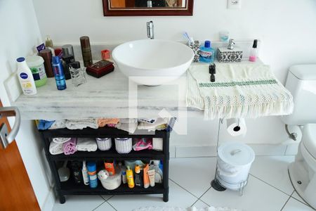 Casa de condomínio para alugar com 177m², 3 quartos e 3 vagasBanheiro da Suíte