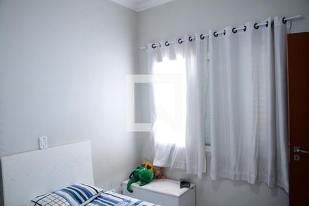 Casa de condomínio para alugar com 177m², 3 quartos e 3 vagasQuarto 2 