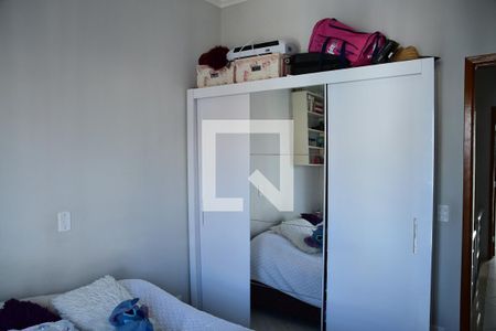 Casa de condomínio para alugar com 177m², 3 quartos e 3 vagasQuarto