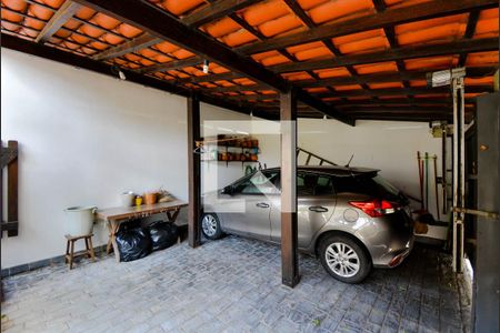 Casa à venda com 252m², 3 quartos e 3 vagasGaragem