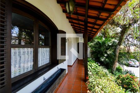 Casa à venda com 252m², 3 quartos e 3 vagasEntrada Social 