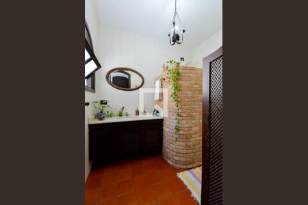 Casa à venda com 252m², 3 quartos e 3 vagasBanheiro da Suíte