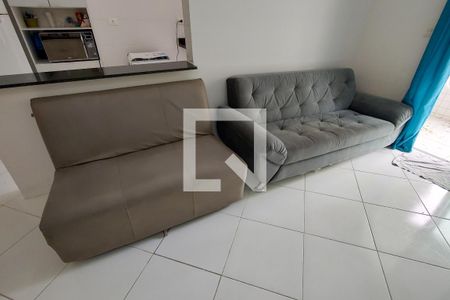 Sala de apartamento para alugar com 1 quarto, 55m² em Ocian, Praia Grande