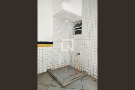 Apartamento para alugar com 55m², 1 quarto e 1 vagaDucha