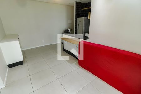 Sala de apartamento para alugar com 2 quartos, 49m² em Parque Reboucas, São Paulo