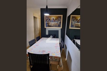 Apartamento à venda com 57m², 3 quartos e 1 vaga Apartamento à venda com 57m², 3 quartos e 1 vagaSala