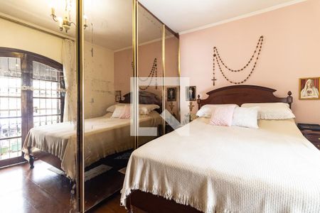 Casa à venda com 196m², 3 quartos e 3 vagasSuíte