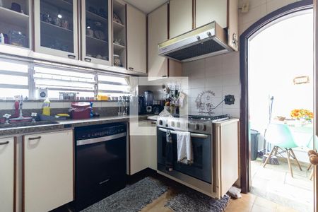 Casa à venda com 196m², 3 quartos e 3 vagasCozinha