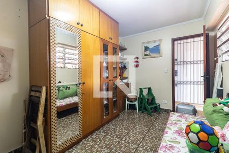 Casa à venda com 196m², 3 quartos e 3 vagasQuarto de Serviço