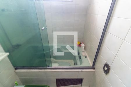 Casa à venda com 196m², 3 quartos e 3 vagasBanheiro da Suíte