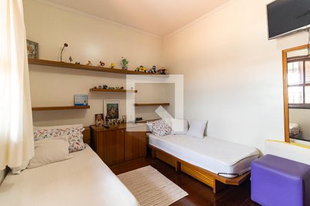 Casa à venda com 196m², 3 quartos e 3 vagasQuarto 2