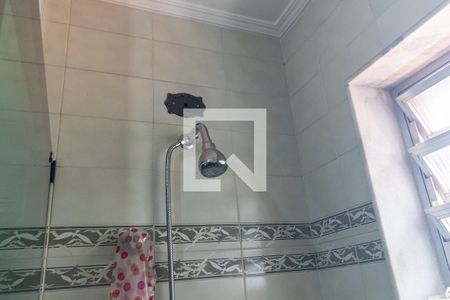 Casa à venda com 196m², 3 quartos e 3 vagasBanheiro da Suíte 