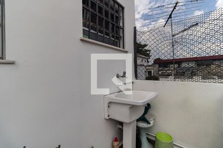 Casa à venda com 196m², 3 quartos e 3 vagasVaranda